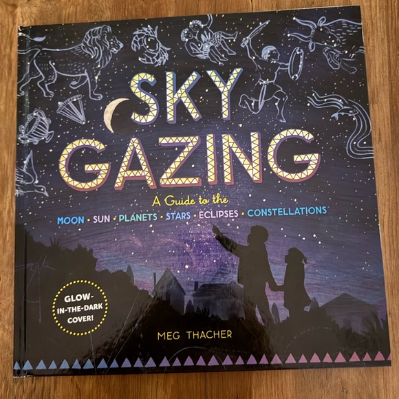 Sky Gazing Book with Glow-in-the-Dark Cover - Picture 8 of 13